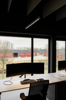 Preview: Q-LINE®, LED Indoor Pendelleuchte, 1 m, BAP, schwarz, 3000 K