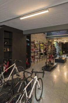 SIGHT TRACK, für Hochvolt-Stromschienen 3Phasen, LED, 3000 K, silbergrau, inkl. 3 Phasen-Adapter