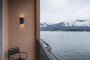 VILUA, Outdoor Wandaufbauleuchte anthrazit IP54 100°