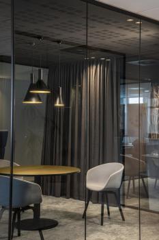 PHELIA 10, Indoor Pendelleuchte, schwarz/gold