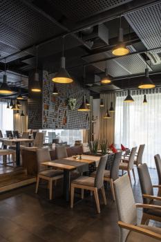 PHELIA 10, Indoor Pendelleuchte, schwarz/gold