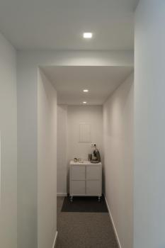 Preview: SENSER 12, Indoor LED Deckeneinbauleuchte eckig weiß 3000 K