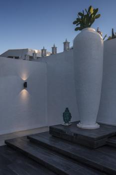 ENOLA ROUND S UP/DOWN, Outdoor LED Wandaufbauleuchte anthrazit