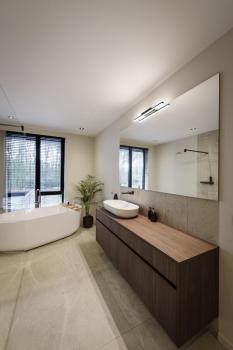 Preview: GLENOS® 60, Indoor LED Spiegelleuchte schwarz CCT switch 3000/4000 K