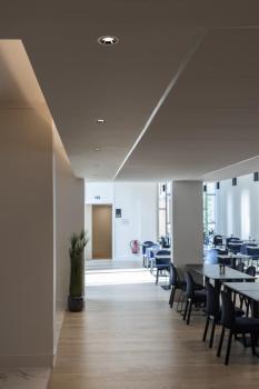 Preview: NUMINOS® MOVE DL L, Indoor LED Deckeneinbauleuchte weiß/chrom 3000 K 55° dreh- und schwenkbar