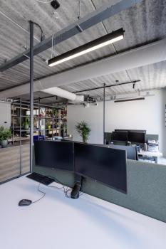 NUMINOS® S 3Ph., PHASE, 3~ Spot, zylindrisch, 3000 K, 8 Watt, Phasenabschnitt, 60°, matt schwarz