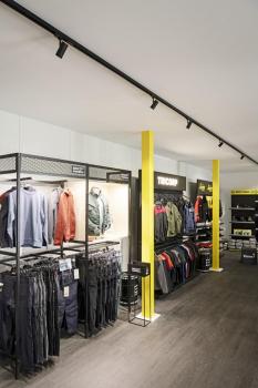 NUMINOS® S 3Ph., PHASE, 3~ Spot, zylindrisch, 4000 K, 8 Watt, Phasenabschnitt, 24°, matt schwarz