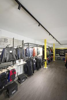 NUMINOS® S 3Ph., PHASE, 3~ Spot, zylindrisch, 4000 K, 8 Watt, Phasenabschnitt, 24°, matt schwarz