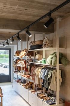 NUMINOS® M 3Ph., PHASE, 3~ Spot, zylindrisch, 3000 K, 14 Watt, Phasenabschnitt, 24°, matt schwarz