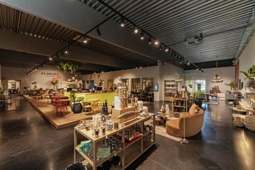 NUMINOS® M 3Ph., PHASE, 3~ Spot, zylindrisch, 3000 K, 14 Watt, Phasenabschnitt, 36°, matt schwarz