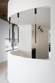 NUMINOS® M CL, PHASE, Deckenaufbauleuchte, 3000 K, 14 Watt, Phasenabschnitt, 60°, matt schwarz