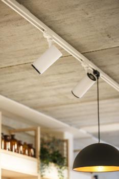 NUMINOS® L 3Ph., PHASE, 3~ Spot, zylindrisch, 3000 K, 20 Watt, Phasenabschnitt, 36°, matt weiß / matt schwarz