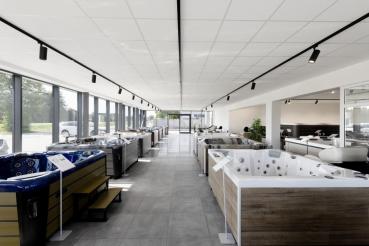 Preview: NUMINOS® L 3Ph., PHASE, 3~ Spot, zylindrisch, 4000 K, 20 Watt, Phasenabschnitt, 60°, matt schwarz