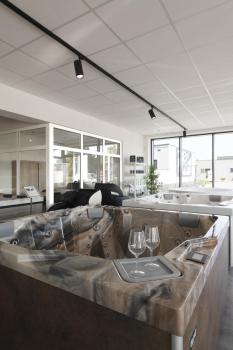 NUMINOS® L 3Ph., PHASE, 3~ Spot, zylindrisch, 4000 K, 20 Watt, Phasenabschnitt, 60°, matt schwarz