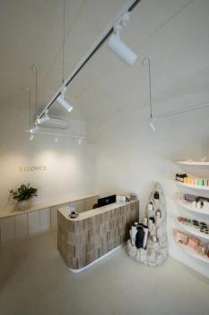 NUMINOS® M 3Ph., DALI, 3~ Spot, zylindrisch, 3000 K, 13 Watt, DALI, 24°, matt weiß / matt schwarz