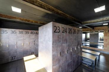 SENSER 24, Indoor LED Wand- und Deckenaufbauleuchte eckig weiß 4000 K