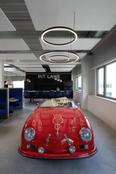 ONE 80 PD DALI UP/DOWN, Indoor LED Pendelleuchte schwarz CCT switch 3000/4000 K