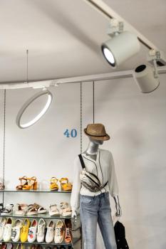 3~ ONE 40 TRACK DALI, 3 Phasen System Leuchte weiß 3000 K