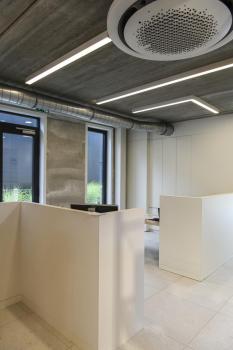 Preview: GRAZIA 60, PMMA Abdeckung 1,5 m gefrosted