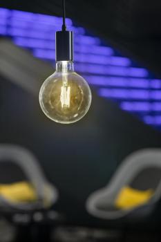 Preview: G125 E27, LED Leuchtmittel transparent 7,5 W 2700 K CRI 90 320°