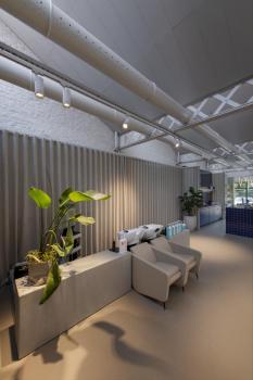 NUMINOS® XL 3Ph., PHASE, 3~ Spot, zylindrisch, 2700 K, 28 Watt, Phasenabschnitt, 36°, matt weiß / matt schwarz