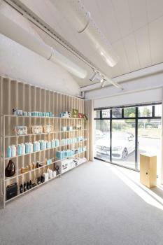 NUMINOS® XL 3Ph., PHASE, 3~ Spot, zylindrisch, 2700 K, 28 Watt, Phasenabschnitt, 36°, matt weiß / matt schwarz