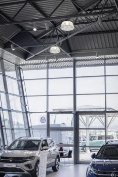 Preview: NUMINOS® XL 3Ph., PHASE, 3~ Spot, zylindrisch, 4000 K, 28 Watt, Phasenabschnitt, 60°, matt weiß / matt schwarz