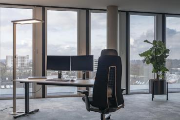 WORKLIGHT, Stehleuchte silber 79 W 4000 K 80°