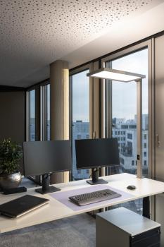 WORKLIGHT, Tischleuchte silber 79 W 4000 K 80°