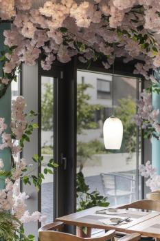 PANTILO OVAL PD, E27 Pendelleuchte, weiß/chrom