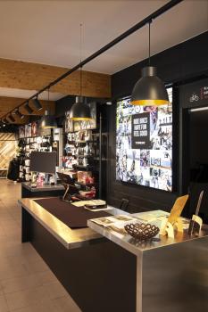 PARA DOME, Leuchtenschirm aluminium black/gold