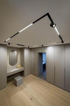 IN-LINE 46, 48V Spot, Move, Darklight Reflector, DALI, schwarz, 14 W, 1250 lm, 4000 K, CRI 90, 35°