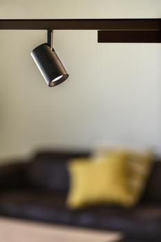 NUMINOS® XS 48V TRACK, DALI, Spot, schwarz / schwarz, 8.7 W, 690 lm, 3000 K, CRI 90, 55°