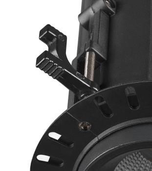 Preview: NUMINOS® PROJECTOR S, Deckeneinbauleuchte, 3000 K, 55°, zylindrisch, schwarz / schwarz