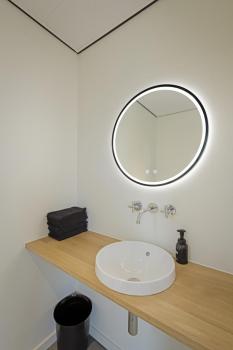 TRUKKO 60, Spiegel Ø 60 cm, chrom, schwarzer rand