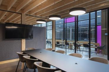 MEDO® PRO 40, Wand- und Deckenaufbauleuchte, rund, 3000/4000 K, 19 W, DALI, Touch, 80°, UGR <19, schwarz