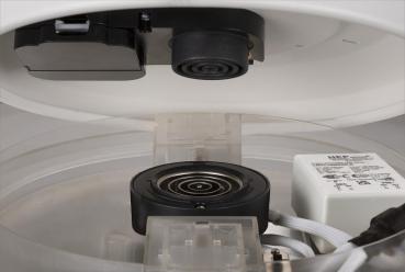 MEDO® PRO 40, Wand- und Deckenaufbauleuchte, rund, 3000/4000 K, 19 W, Phasenabschnitt, 110°, weiß