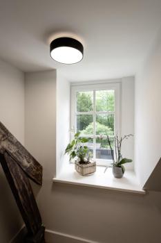 MEDO® 40, Wand- und Deckenaufbauleuchte, rund, 2700/3000/4000 K, 20 W, Phasenabschnitt, 110°, schwarz