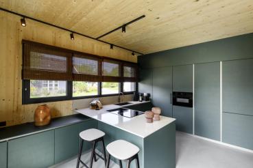 NOBLO® SPOT, 1~ Spot, rund, 2000-3000 K, 8.4 W, Dim-to-Warm, Phasenabschnitt, 36°, schwarz