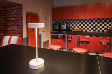 VINOLINA, Tischleuchte, Akku, IP54, 2700/3000 K, TOUCH, weiß