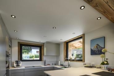 NEW TRIA® 68, Deckeneinbauleuchte, 1800-3000 K, 60°, IP 20, rund, schwarz