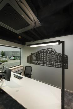 WORKLIGHT PRO, Stehleuchte, 100 W, 4000 K, Touch, schwarz