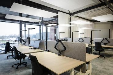 WORKLIGHT PRO, Stehleuchte, 100 W, 4000 K, Touch, schwarz