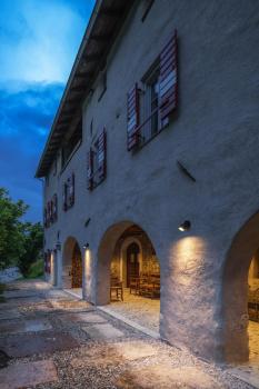 R-CUBE, Wand- und Deckenaufbauleuchte, 2700/3000 K, 15 W, PHASE, 70°, anthrazit