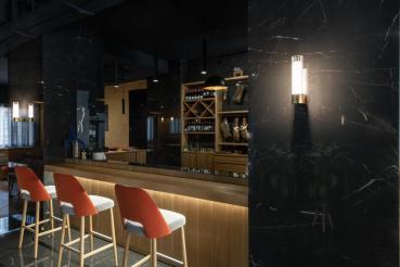 LYGANT single, Wandaufbauleuchte, 3000 K, 8 W, messing