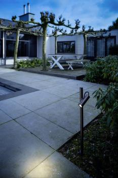 HELIA SLIM Pole, single, LED Outdoor Stehleuchte, schwarz IP65 3000 K