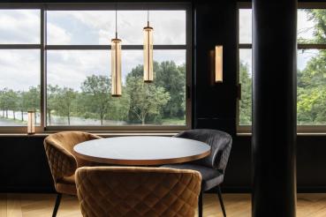 QUIMERA, 1~ Pendelleuchte, Pendellänge 150 cm, 2700 K, PHASE, gebürstet messing