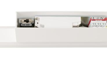 Preview: ONE LINEAR 70, Wandaufbauleuchte, UP/DOWN, 2700/3000 K, PHASE, weiß