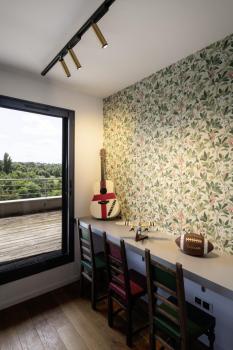 GRIP! M, 1~ Spot, zylindrisch, 2000-3000 K, 15 W, Dim-to-Warm, PHASE, 42°, bronze / schwarz