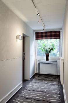 GRIP! L, 3~ Spot, zylindrisch, GU10, 1x max. 6 W, weiß / schwarz